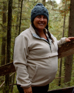 All Phases Fleece - wildelore Maternity and Nursing Sweater for Hiking & life outdoors